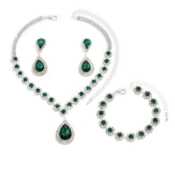 066e422f-a7a5-4545-abc5-bb8a29d817a6.jpg Fashion Jewelry Bridal Jewelry Suit Necklace Ear Stud Bracelet Three-piece Set