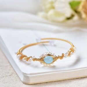 Women’s Pearl Fashion Bracelet™ – Elegant and Timeless Jewelry