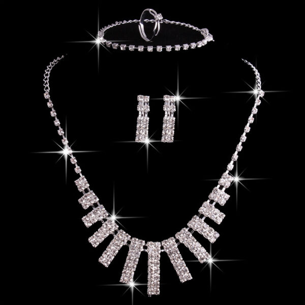 Women’s Rhinestone Jewelry Set™ – 4pcs Elegant Sparkling Accessories