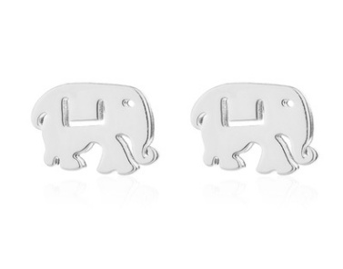 Femme Elephant Charm Bracelet™ – Elegant Symbolic Jewelry for Women