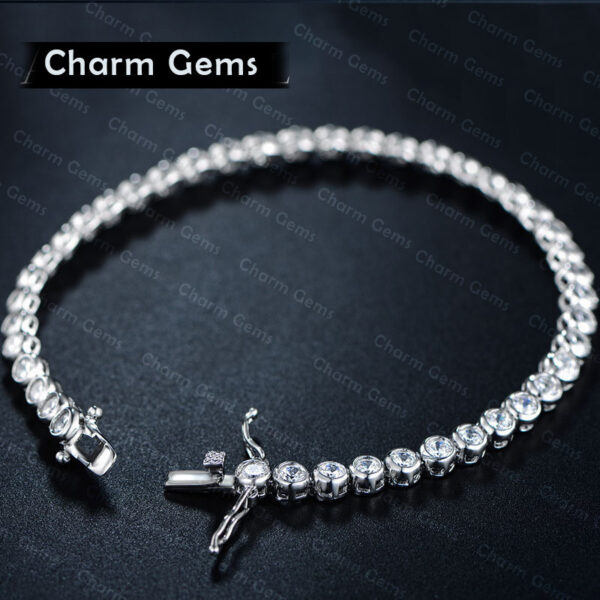 Luxury Gold-Finish Jewelry for Women & Men™