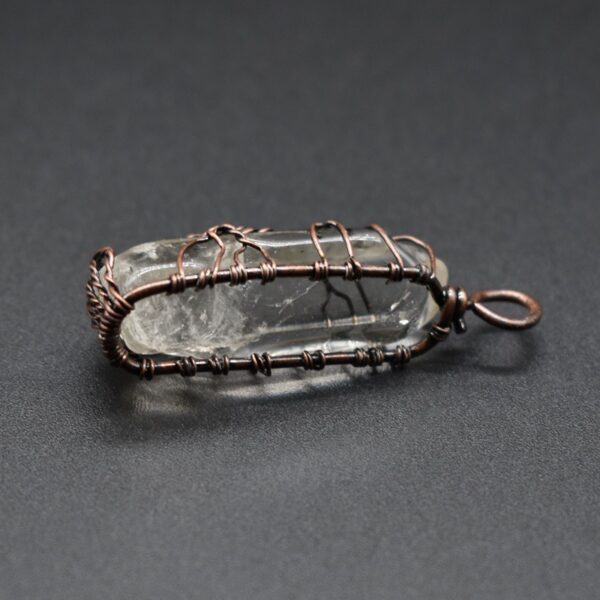 a135642f-8f37-4b53-9f0e-1ffae03fefc6.jpg Hot Selling Stone Crystal Pillar Tree Of Life Pendant Ins Fashion Necklace