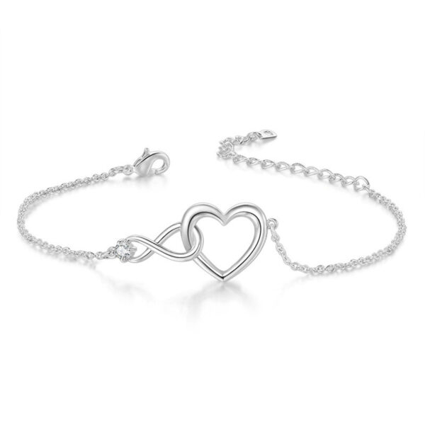 Gift for Girlfriend – Heart Bracelet™ – Romantic Jewelry for Her