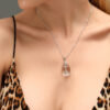 e126be5c-2d81-4015-b4e5-ecca6a34edc3.jpg Simple Temperament Wild Drop Pendant Necklace