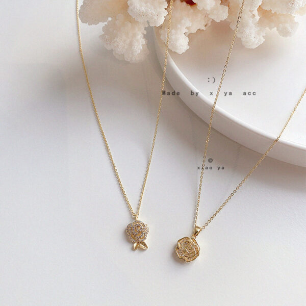 2057635240135.jpg Zircon rose neck chain clavicle chain cool wind
