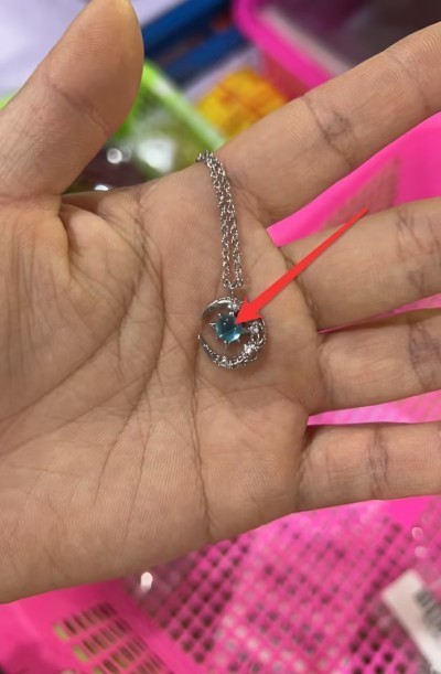 8a511784-84ee-4d1d-a98c-0d69c3f27cb4.jpg Explosive Style Star And Moon Necklace Female Trend