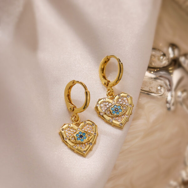 99a7548c-1c2e-4bb1-a5f9-30a5f26d105d.jpg Fashion Jewelry Personality Copper Plated Real Gold Heart-shaped Zircon Pendant Necklace And Earrings Suite