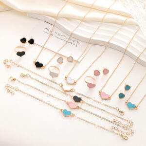be957a42-7587-4dd0-9c3e-70ebaa4b130a.jpg Simple Love Jewelry Women's Fashion Necklace Suit Heart Jewelry Set Gift For Her Fashion Party Jewelry