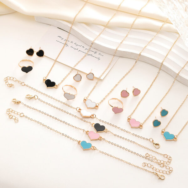 be957a42-7587-4dd0-9c3e-70ebaa4b130a.jpg Simple Love Jewelry Women's Fashion Necklace Suit Heart Jewelry Set Gift For Her Fashion Party Jewelry